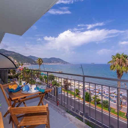 Laigueglia Beach - Happy Rentals Buitenkant foto