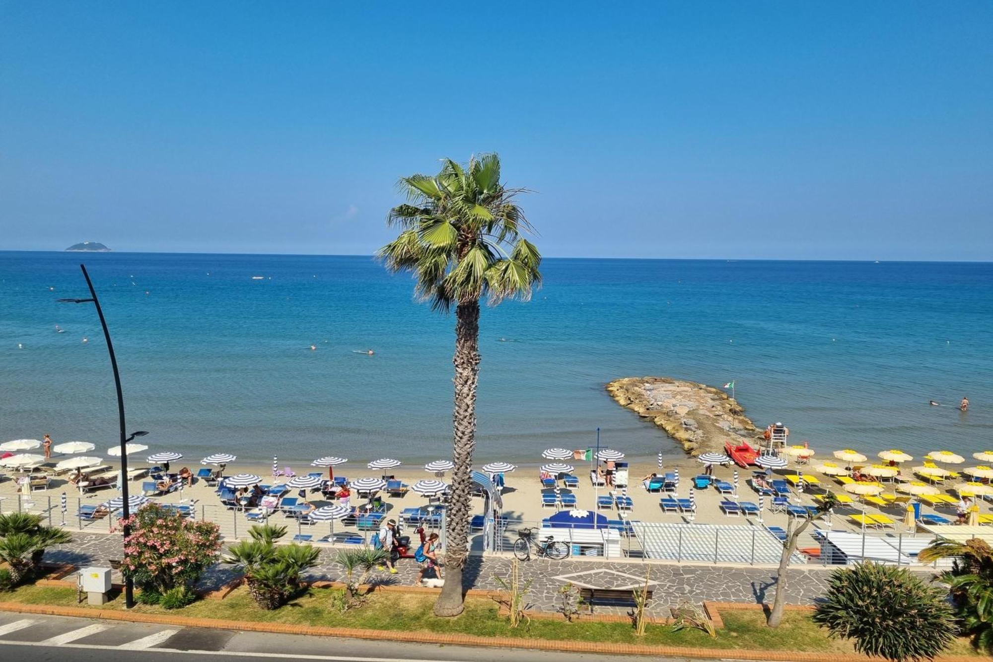 Laigueglia Beach - Happy Rentals Buitenkant foto